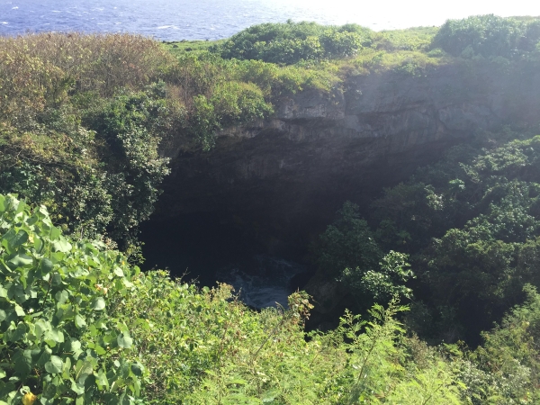 和朋友去爬山