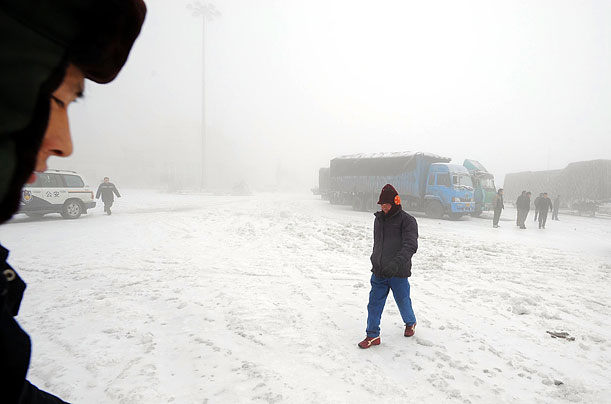 中国雪灾图片：中国遭遇极度深寒